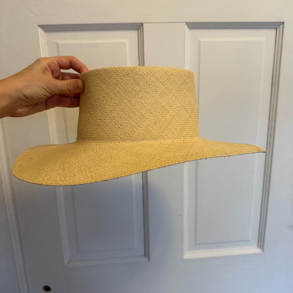 Apiece Apart straw hat never worn one of a kind! - Picture 4 of 5